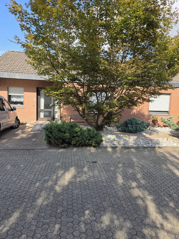 Bungalow de 3 dormitorios en Cologne, Germany No. 368233