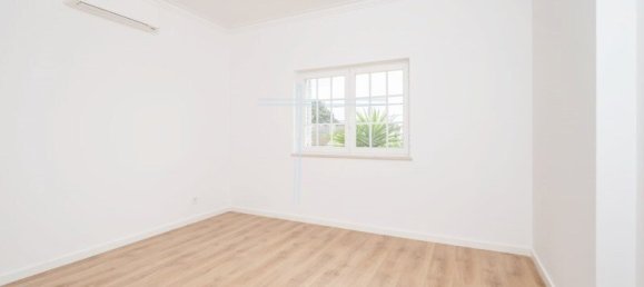 4 bedrooms Villa in Corroios, Portugal No. 89662 13