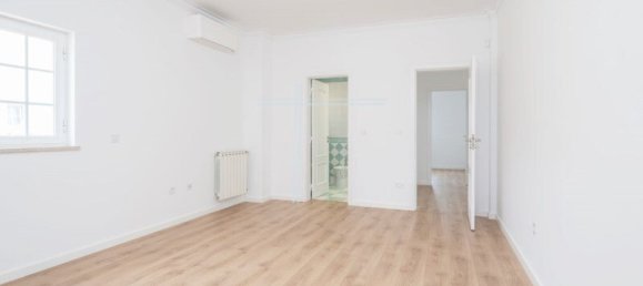 4 bedrooms Villa in Corroios, Portugal No. 89662 11