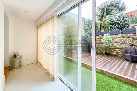 1 غرف نوم شقة في Porto, Portugal رقم 328736