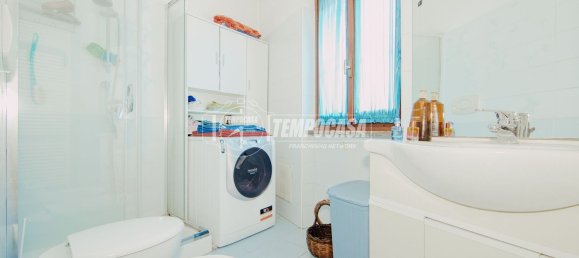 3 Schlafzimmer Haus in Magherno, Italy, Nr. 360882 12