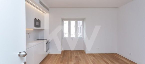 1 bedroom Apartment in Lisbon, Portugal No. 69800 5