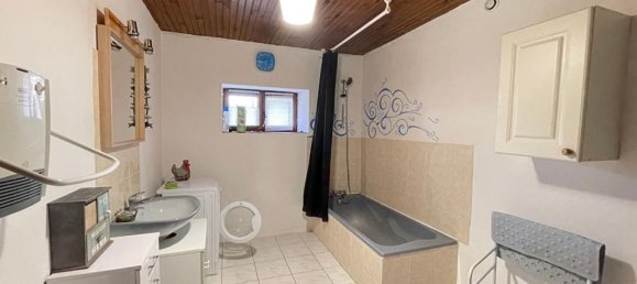 3 bedrooms House in Darney, France No. 155532 11