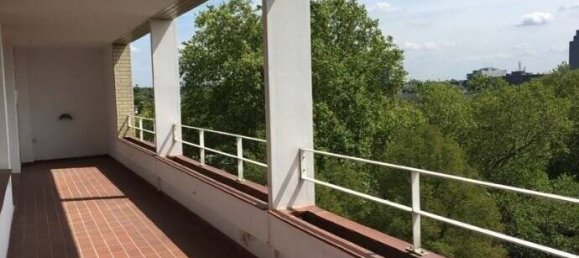 Квартира с 3 комнатами в Дюссельдорф, Германия № 29944 2