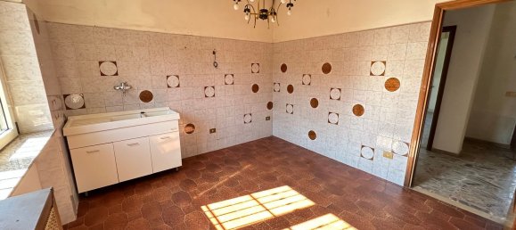 5 Schlafzimmer Villa in Solaro, Italy, Nr. 364913 24