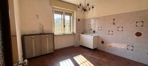 5 Schlafzimmer Villa in Solaro, Italy, Nr. 364913 16