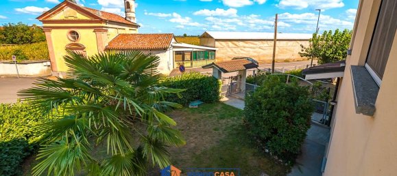 3 Schlafzimmer Villa in Casalgrasso, Italy, Nr. 343394 14