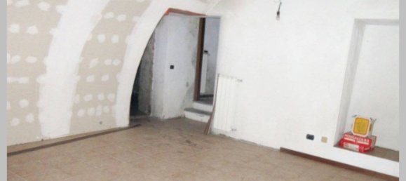 3 bedrooms Apartment in Lecco, Italy No. 372390 2