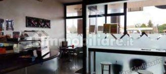 2 rooms Commercial property in Lendinara, Italy No. 284537 2