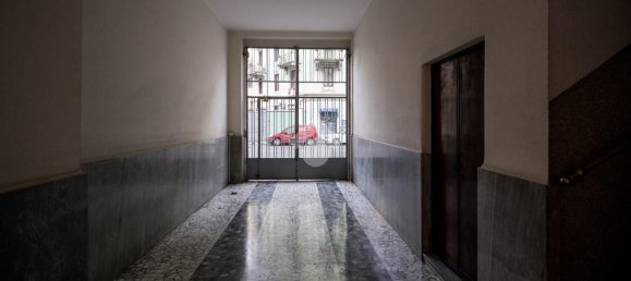 2-Zimmer Wohnung in Milan, Italy, Nr. 240648 18