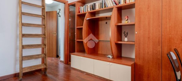 2-Zimmer Wohnung in Milan, Italy, Nr. 240648 3