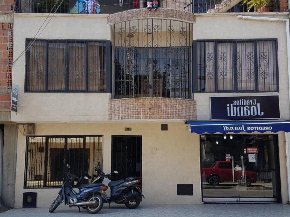 5 bedrooms House in Valle del Cauca, Colombia No. 6975