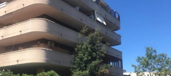 20m² Garage in Rome, Italy No. 327645 2