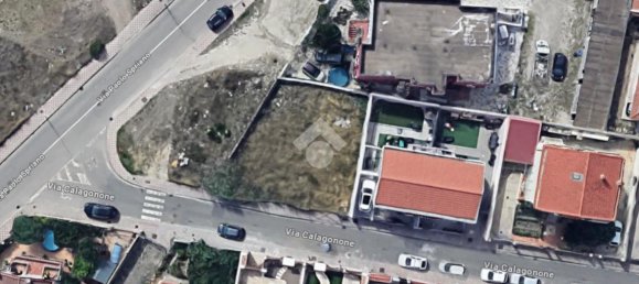 353m² Land in Cagliari, Italy No. 30209 3