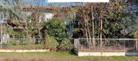 6 rooms Villa in Spessa, Italy No. 105748 7