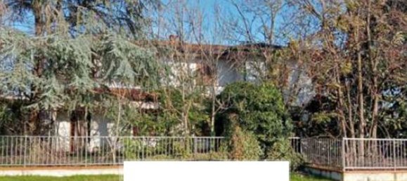 6 rooms Villa in Spessa, Italy No. 105748 6