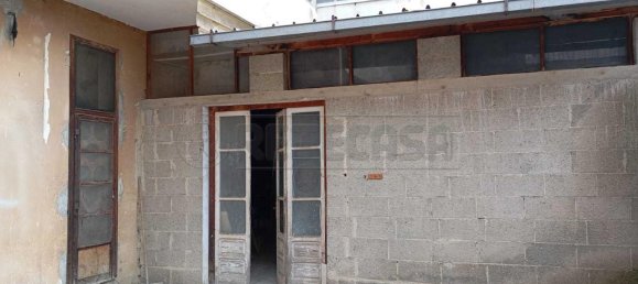 10 rooms House in Marcianise, Italy No. 36698 11