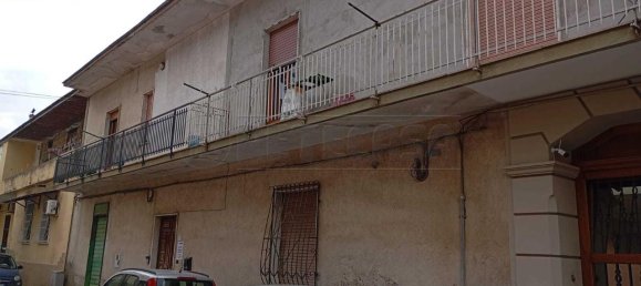 10 rooms House in Marcianise, Italy No. 36698 25