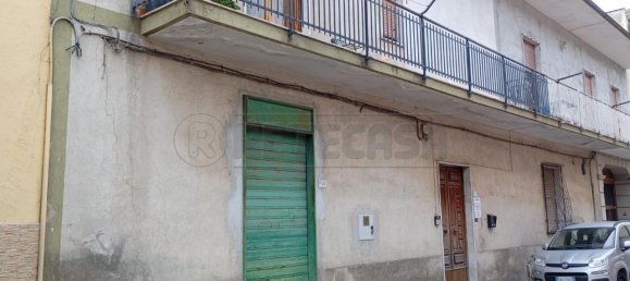 10 rooms House in Marcianise, Italy No. 36698 23