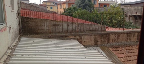 10 rooms House in Marcianise, Italy No. 36698 6