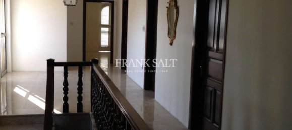 4 Schlafzimmer Villa in Attard, Malta, Nr. 6659 12