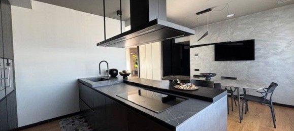 4 rooms Apartment in Cesano Maderno, Italy No. 182612 6