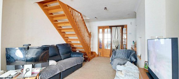 4 bedrooms House in West Drayton, United Kingdom No. 5065 3