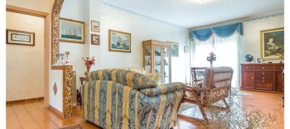 2 Schlafzimmer Wohnung in Fiumefreddo di Sicilia, Italy, Nr. 252376 2