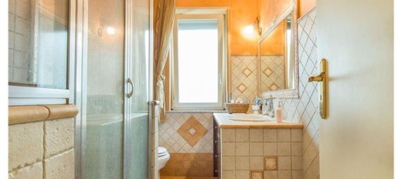 2 Schlafzimmer Wohnung in Fiumefreddo di Sicilia, Italy, Nr. 252376 6