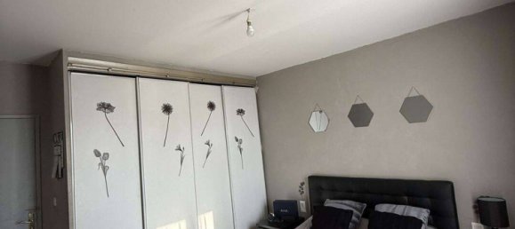 3 bedrooms Apartment in Sorgues, France No. 334371 14