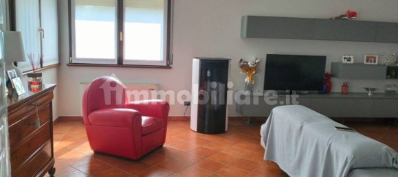 2 Schlafzimmer Villa in Gonzaga, Italy, Nr. 303500 8