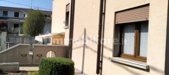 2 Schlafzimmer Villa in Gonzaga, Italy, Nr. 303500 23