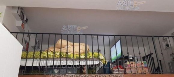 2 rooms Duplex in Rome, Italy No. 189920 17