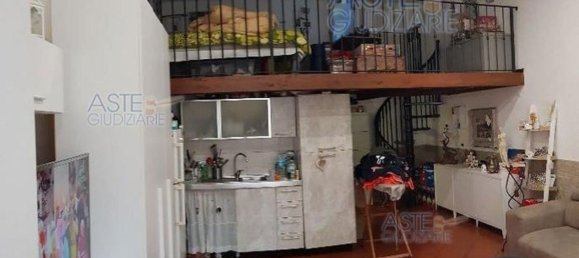 2 rooms Duplex in Rome, Italy No. 189920 4