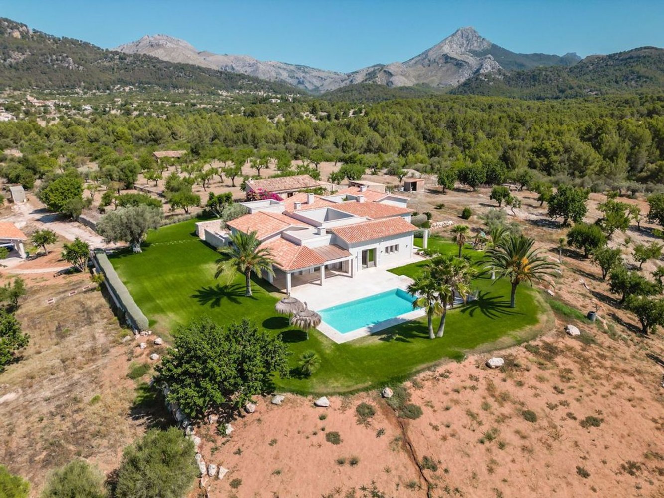 6 bedrooms House in Es Capdella, Spain No. 153436