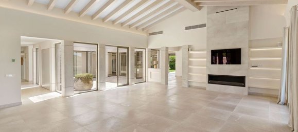 6 bedrooms House in Es Capdella, Spain No. 153436 4