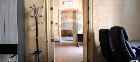 8 غرف نوم منزل في Favara, Italy رقم 271459 10