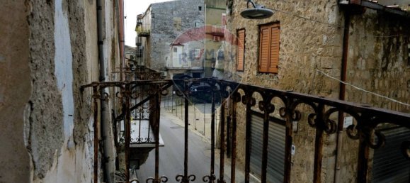 8 غرف نوم منزل في Favara, Italy رقم 271459 8