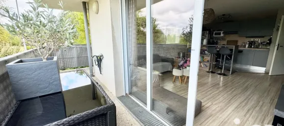 2 bedrooms Apartment in Chennevieres-sur-Marne, France No. 321596 5