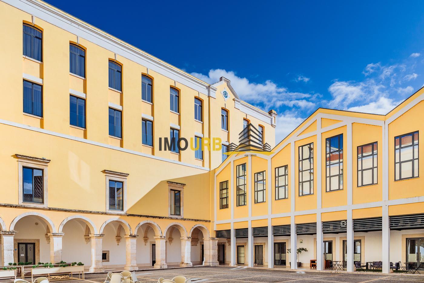 3 bedrooms Duplex in Leiria, Portugal No. 321585