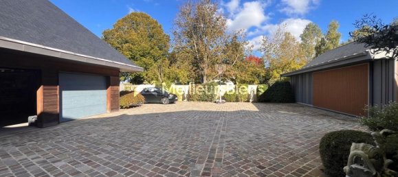 5 bedrooms House in Chartres, France No. 210791 12