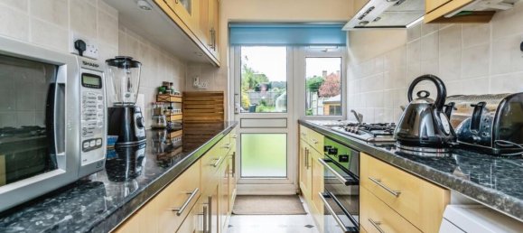 4 Schlafzimmer Haus in South Croydon, United Kingdom, Nr. 8092 2