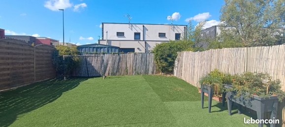 Casa de 3 dormitorios en Tourcoing, France No. 363588 2