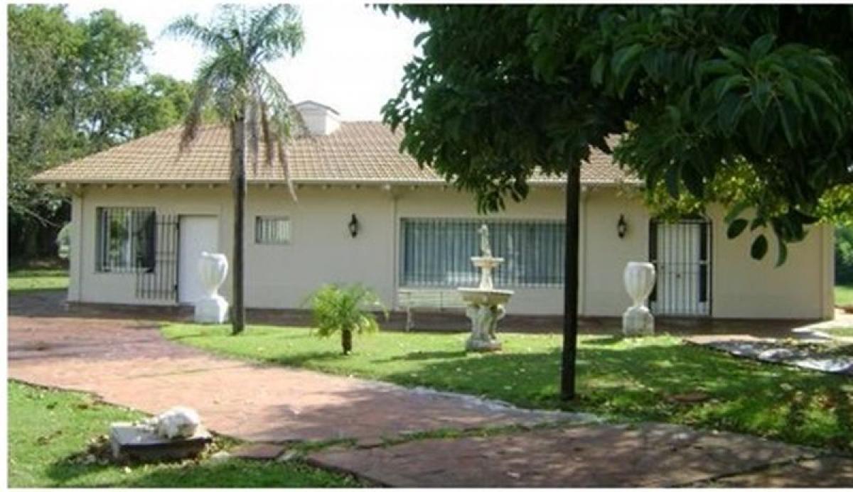 4 bedrooms House in Buenos Aires, Argentina No. 76381