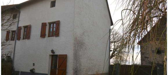 Casa de 3 dormitorios en Olby, France No. 205452 9