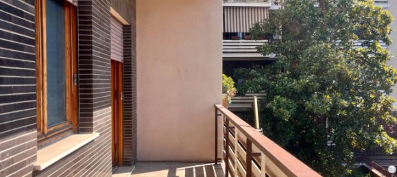 2 bedrooms Apartment in Rome, Italy No. 312760 11