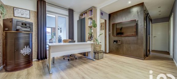 Casa de 4 dormitorios en Saint-Privat-la-Montagne, France No. 307558 11