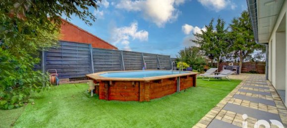 Casa de 4 dormitorios en Saint-Privat-la-Montagne, France No. 307558 19