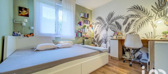 Casa de 4 dormitorios en Saint-Privat-la-Montagne, France No. 307558 15