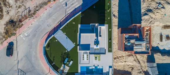 Villa de 3 dormitorios en Mutxamel, Spain No. 5977 7